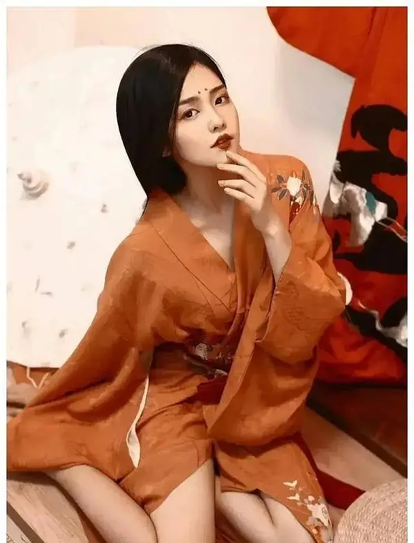 白鹿以前为什么这么爱穿日系服装？ 