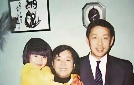 70岁的陈道明也没有想到，自己40岁的女儿如今已经开始为他争光了

陈道明70岁