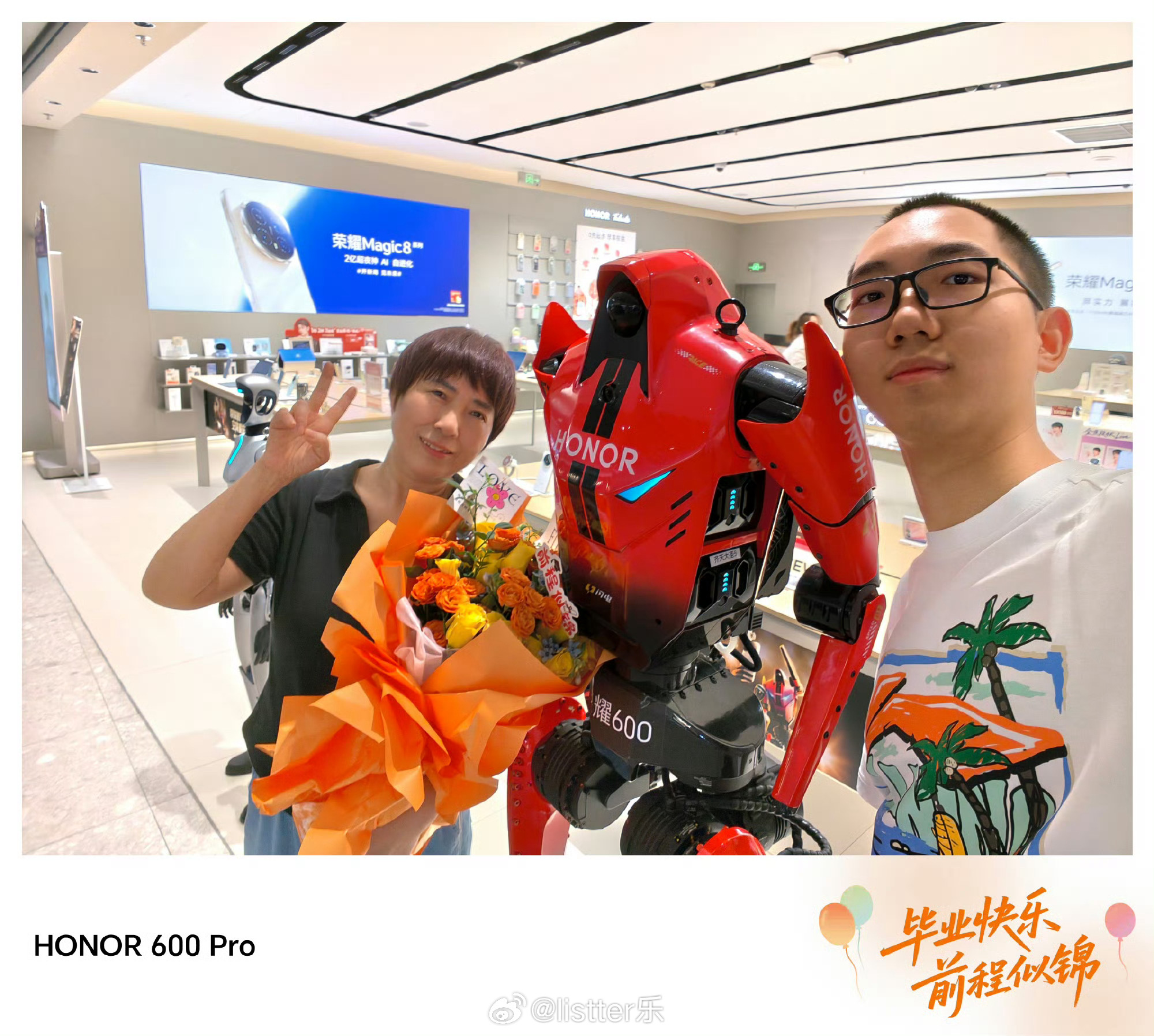 家长送荣耀600兑现600分承诺这位重庆考生太幸运了，考前妈妈承诺考过600就送