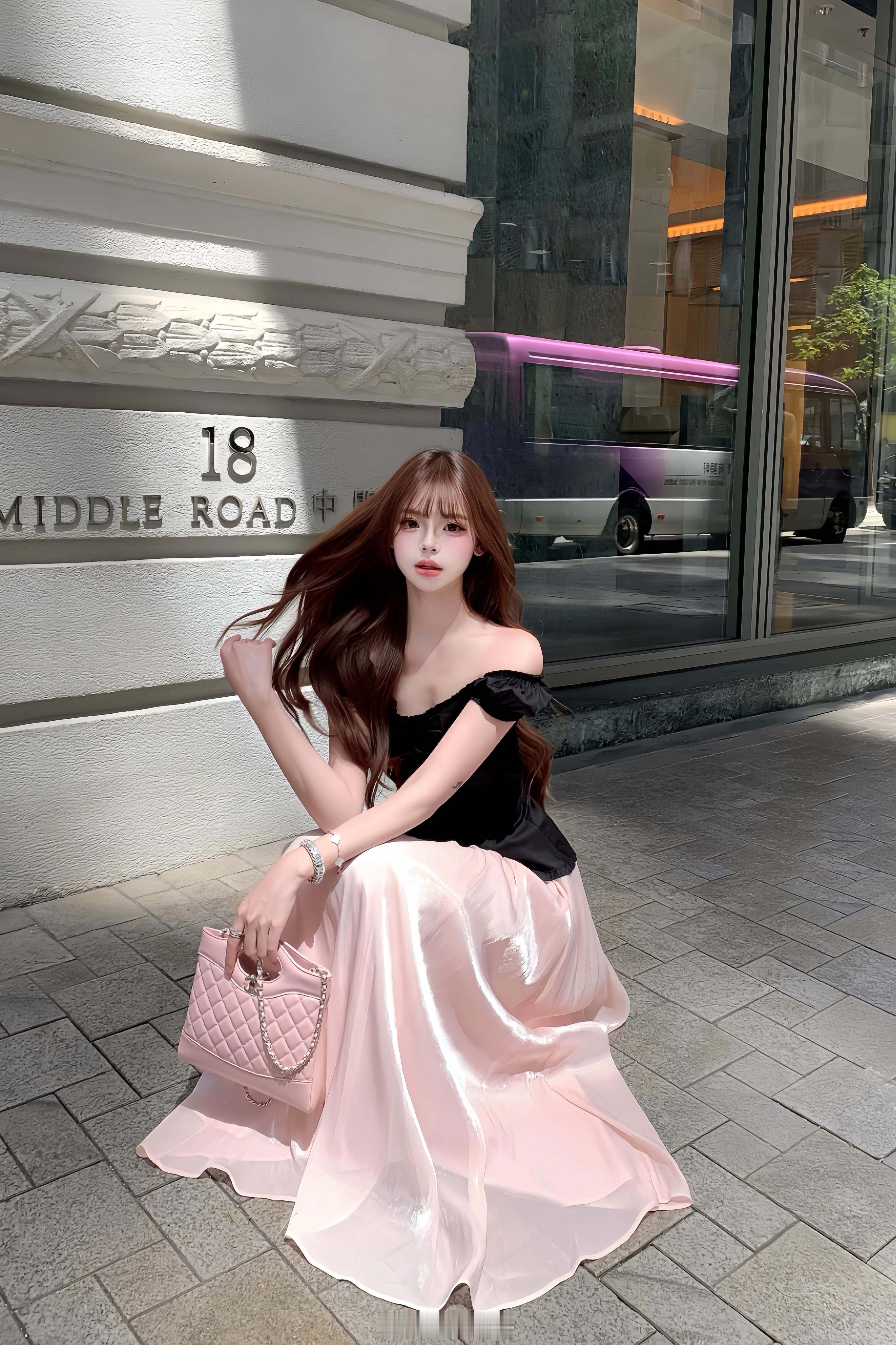 hi, may💕 ​​​