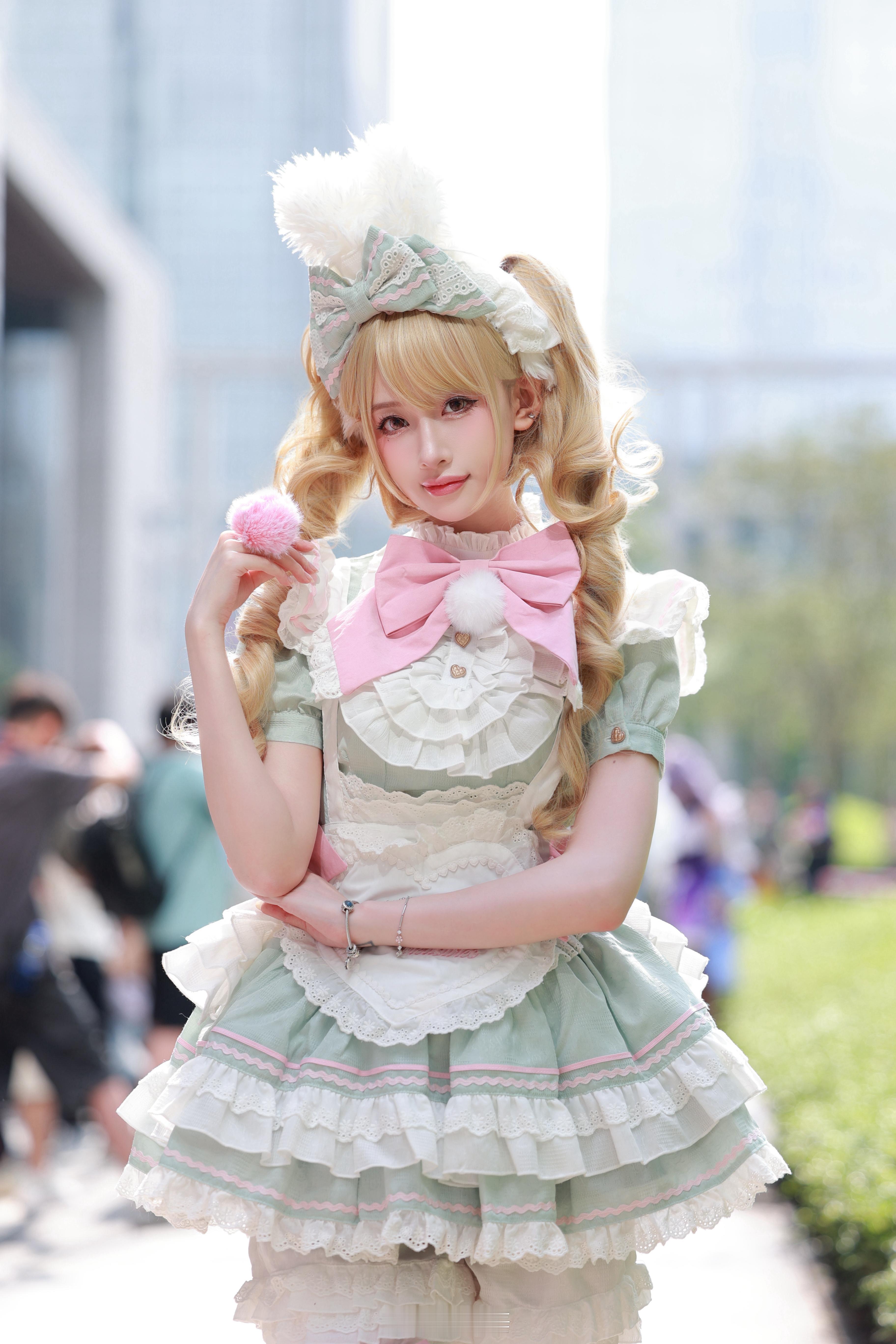 萤火虫动漫游戏嘉年华lolita 一块姜切成四块会变成什么样 姜姜姜姜!!!!໒