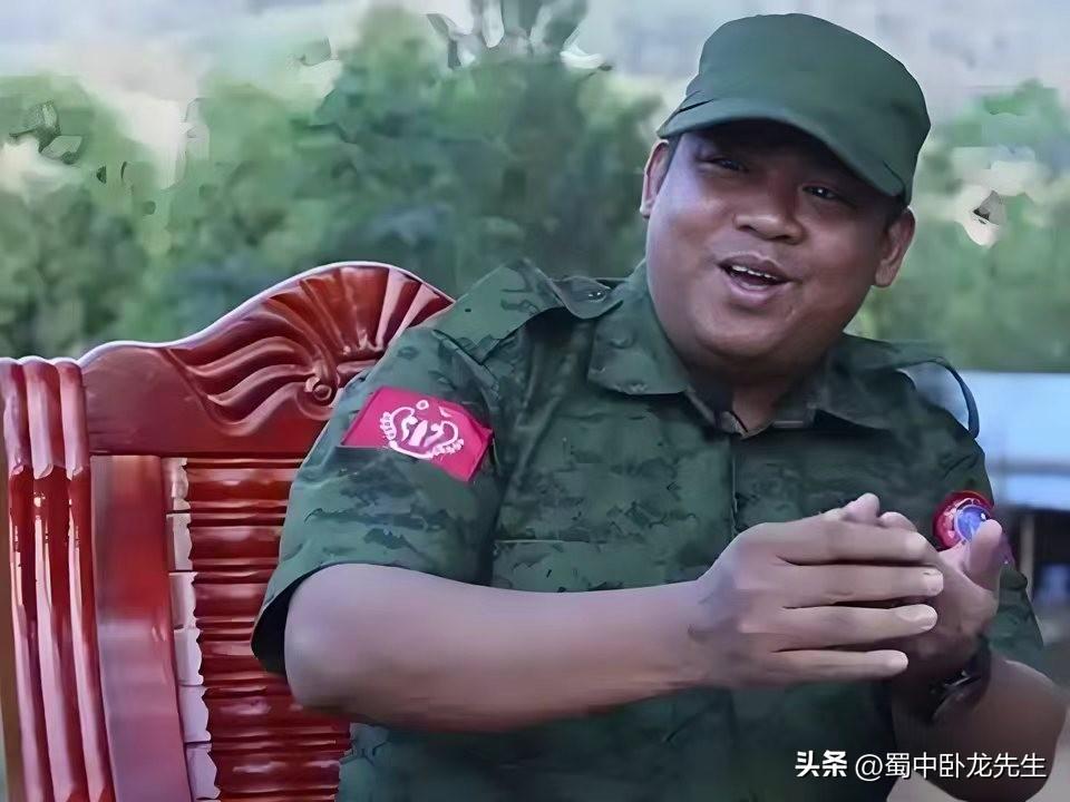 今天传来若开军副总司令在生日当天特赦并释放部分缅军战俘和普通囚犯的最新消息。若开