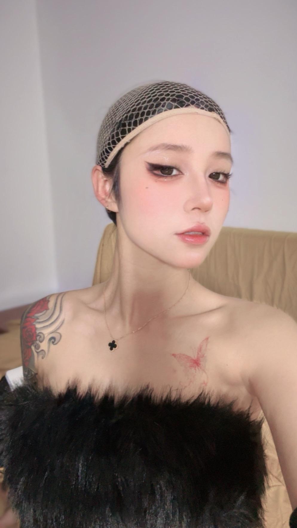 一个卤蛋