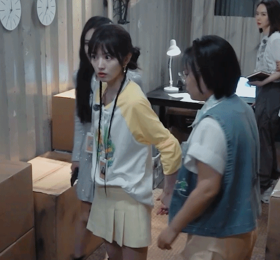 田曦薇这是黑猫警长上身吧？

被田曦薇笑到了，在《女子推理社》节目里这段是npc