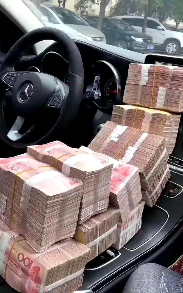 A股市场就喜欢在没人要的时候，好股票随便捡，大家一哄而上的时候卖给你们。
再延伸