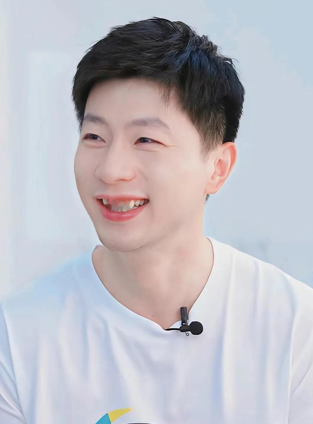 马龙，36岁生日快乐🎂！国乒真的离不开他！

第一，但凡龙队在，有采访就得龙队