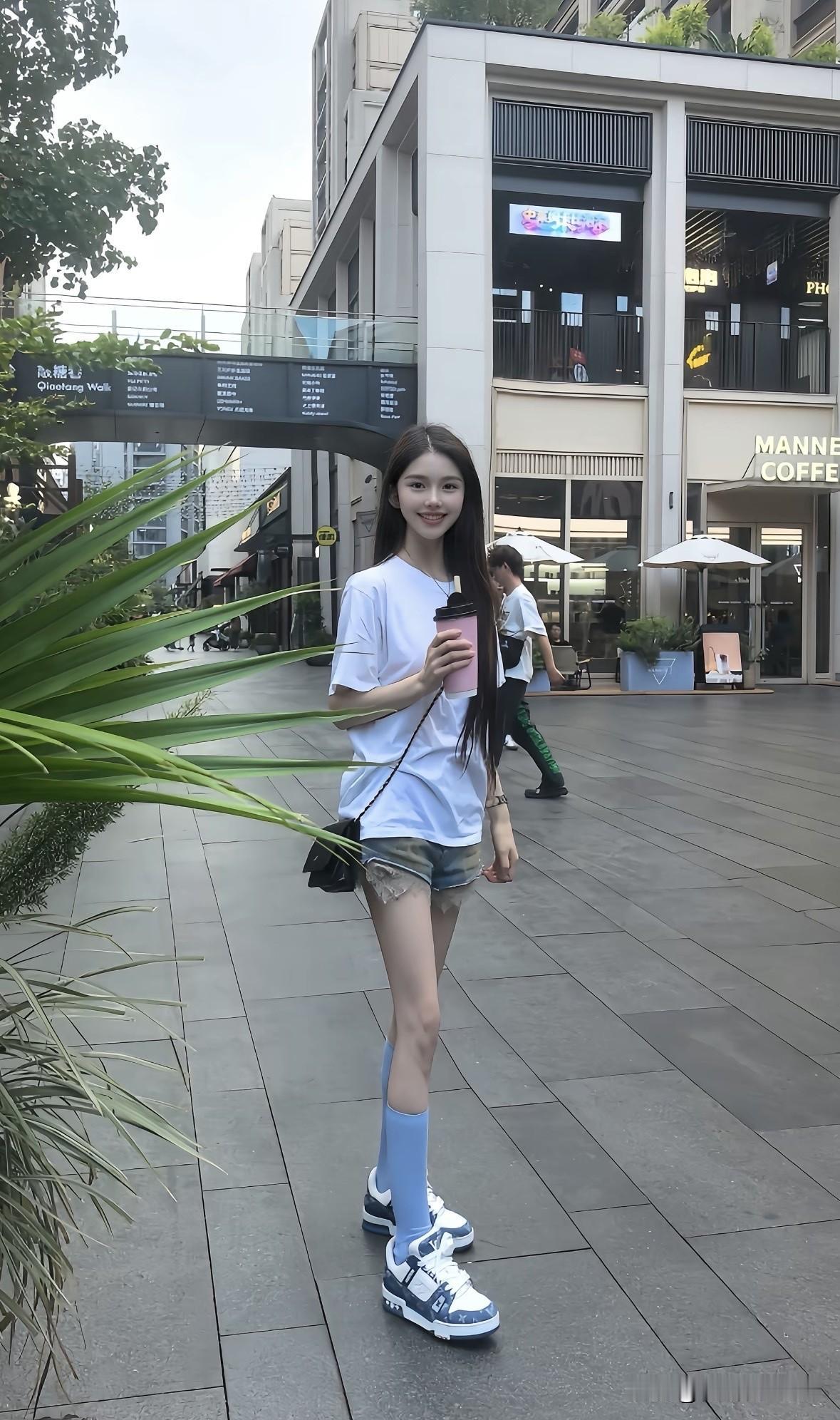 街头捕捉元气少女