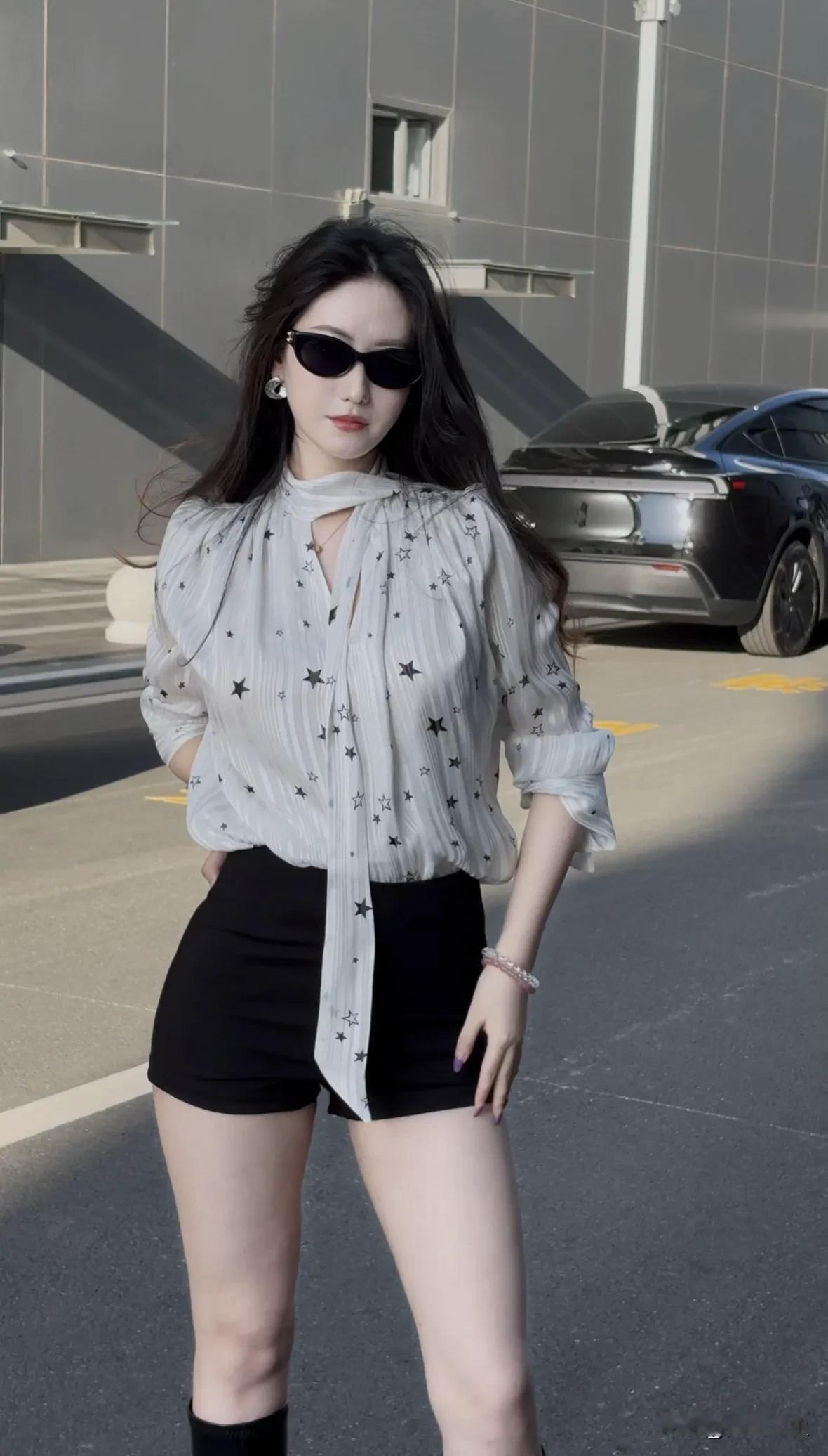 给心情放个假
不必时时紧绷
像琴弦，松弛有度
才能弹出好听的歌
放轻松，好运自来