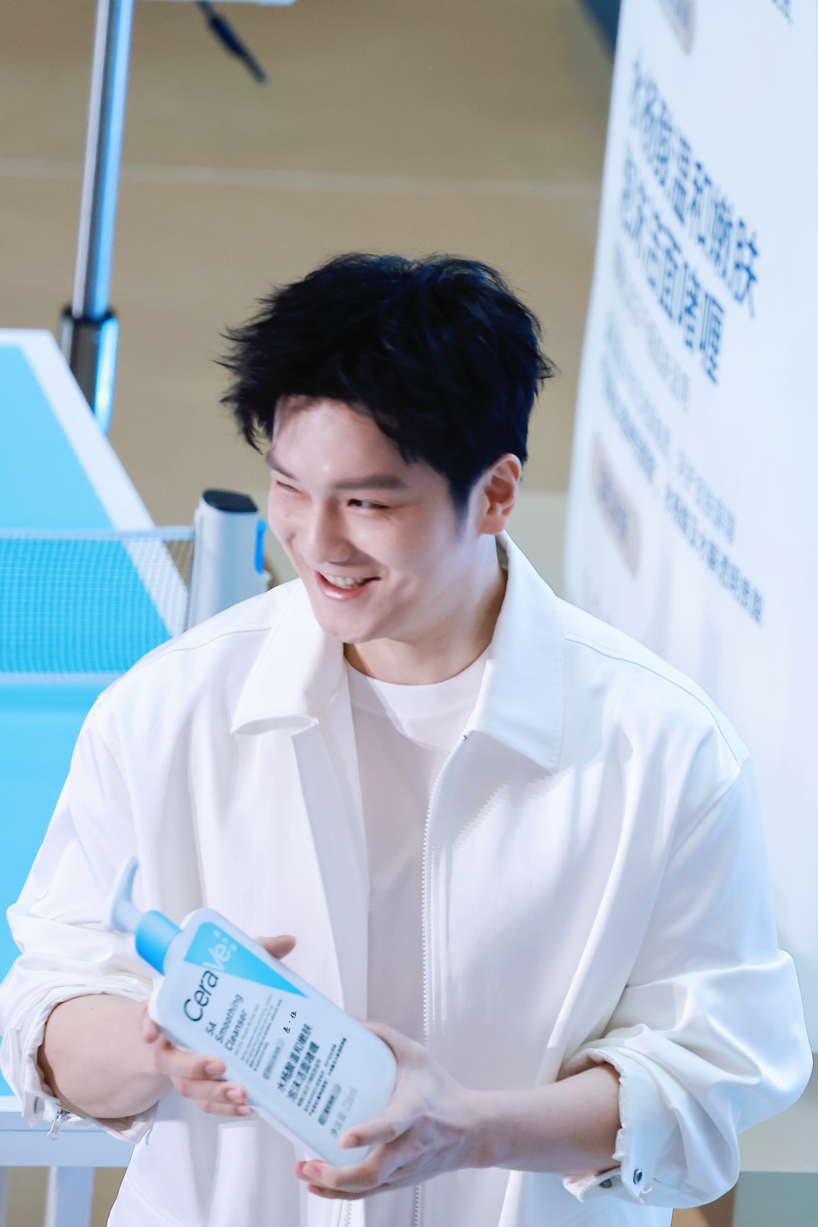 最经典的大小眼🥰 