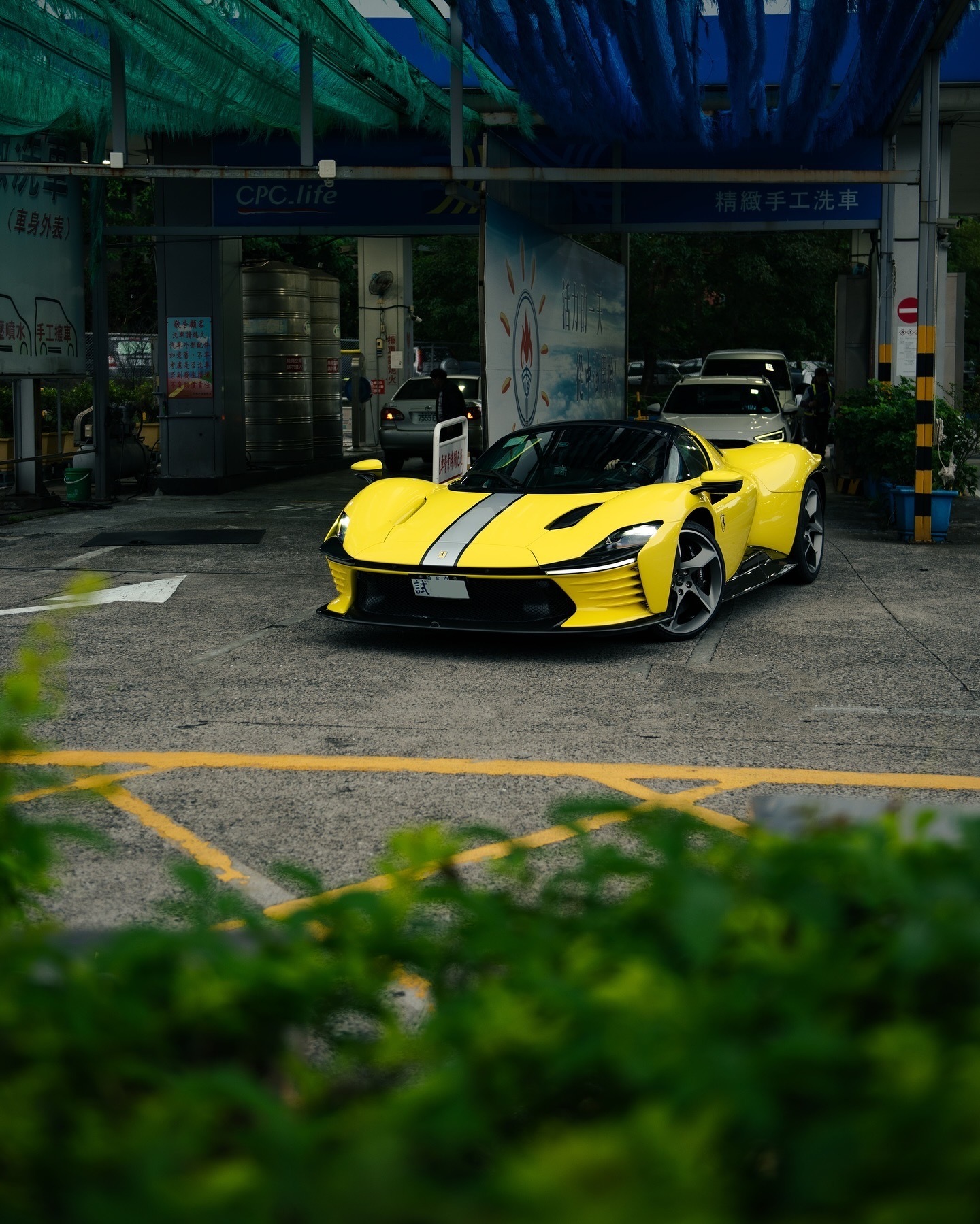 法拉利Daytona SP3Giallo Kuramochi 