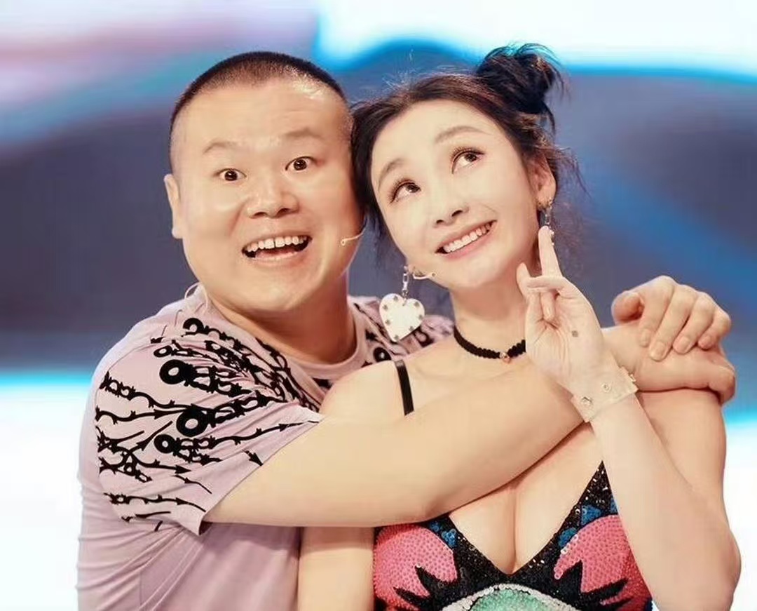 小岳岳和柳岩到底什么关系？ 