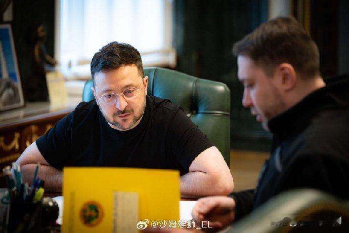 【乌情报局长布达诺夫：已接受泽连斯基提议将出任总统办公室主任】
1月2日，乌国防