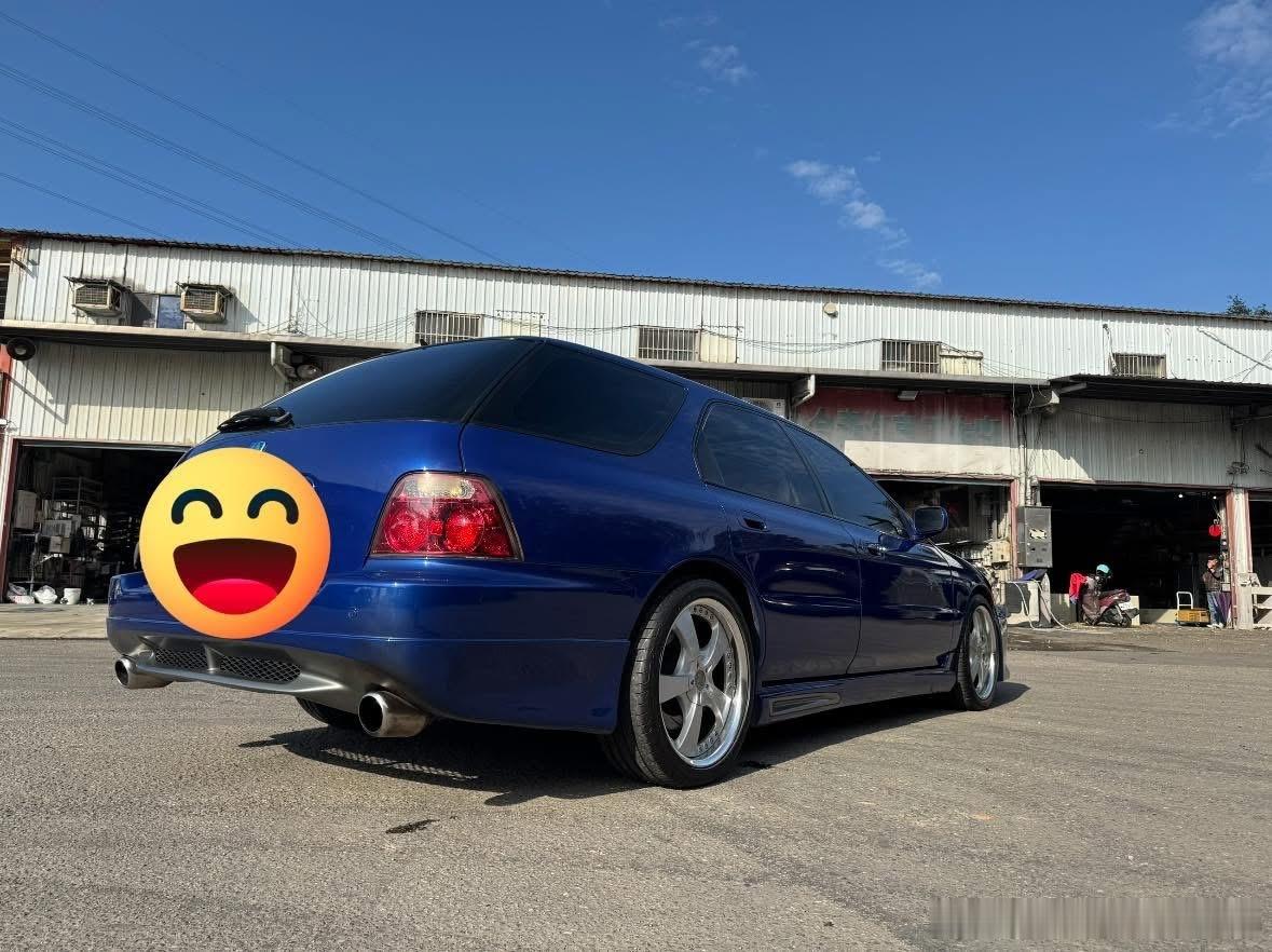 台湾老车HONDA Accord Wagon 