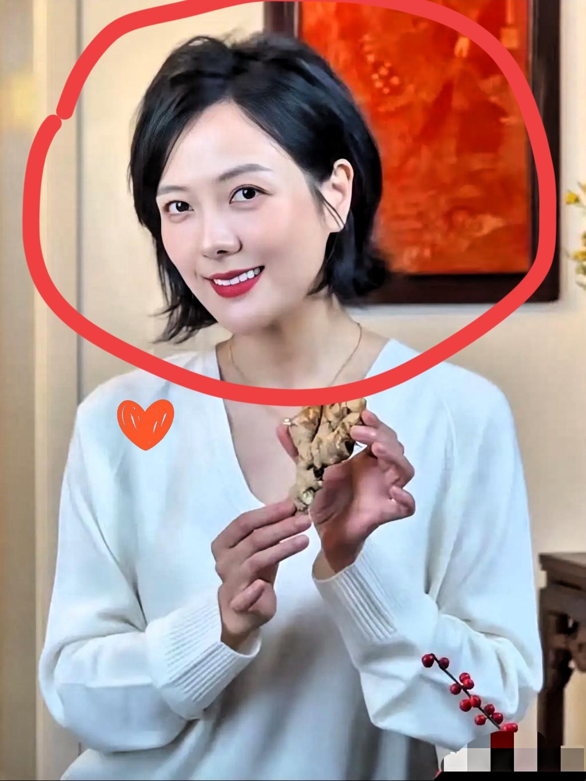 杨乐乐这下笑不出来了。
不是因为她生病住院，汪涵没陪她。
也不是她生不出二胎，而