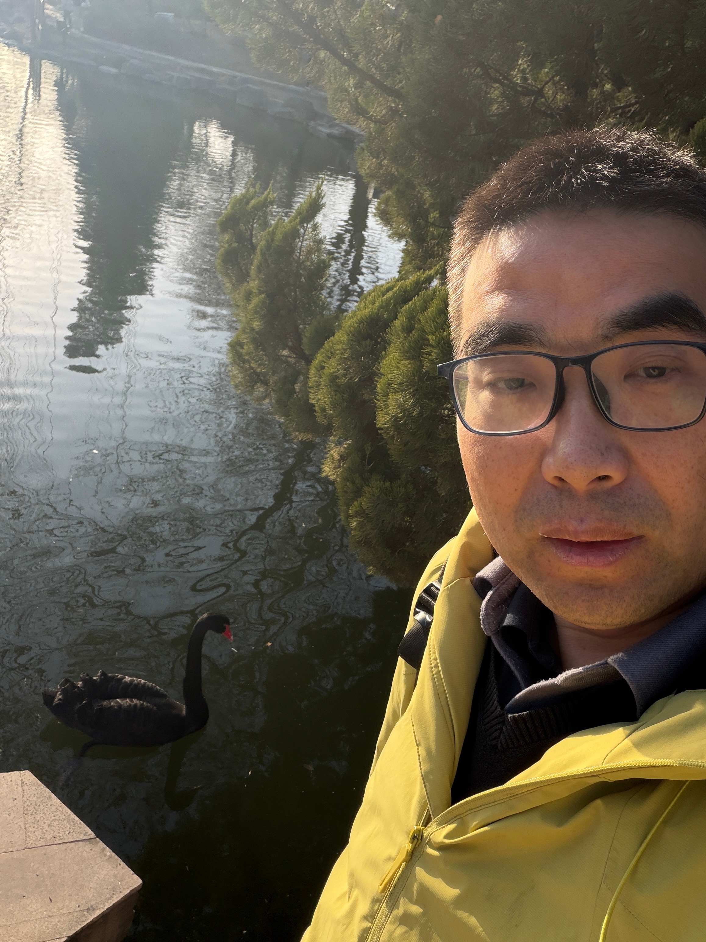 来北京出差，顺便去母校看了下，时间过得太快了，我还仅仅只做了一点微小的贡献。 