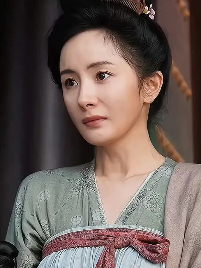 惊蛰无声期待小幂的角色，天生的大荧幕演员！！！ 