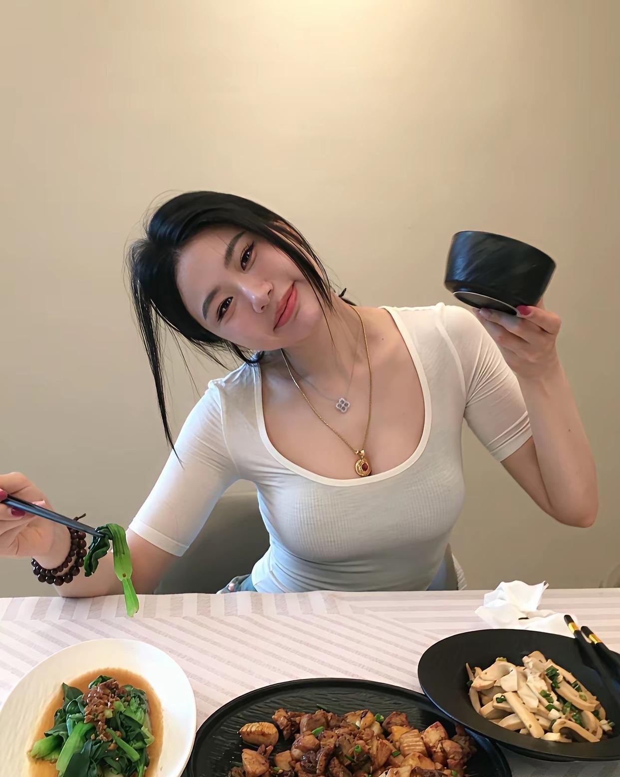 自己动手丰衣足食，还是自己做的饭超级好吃好有味道！