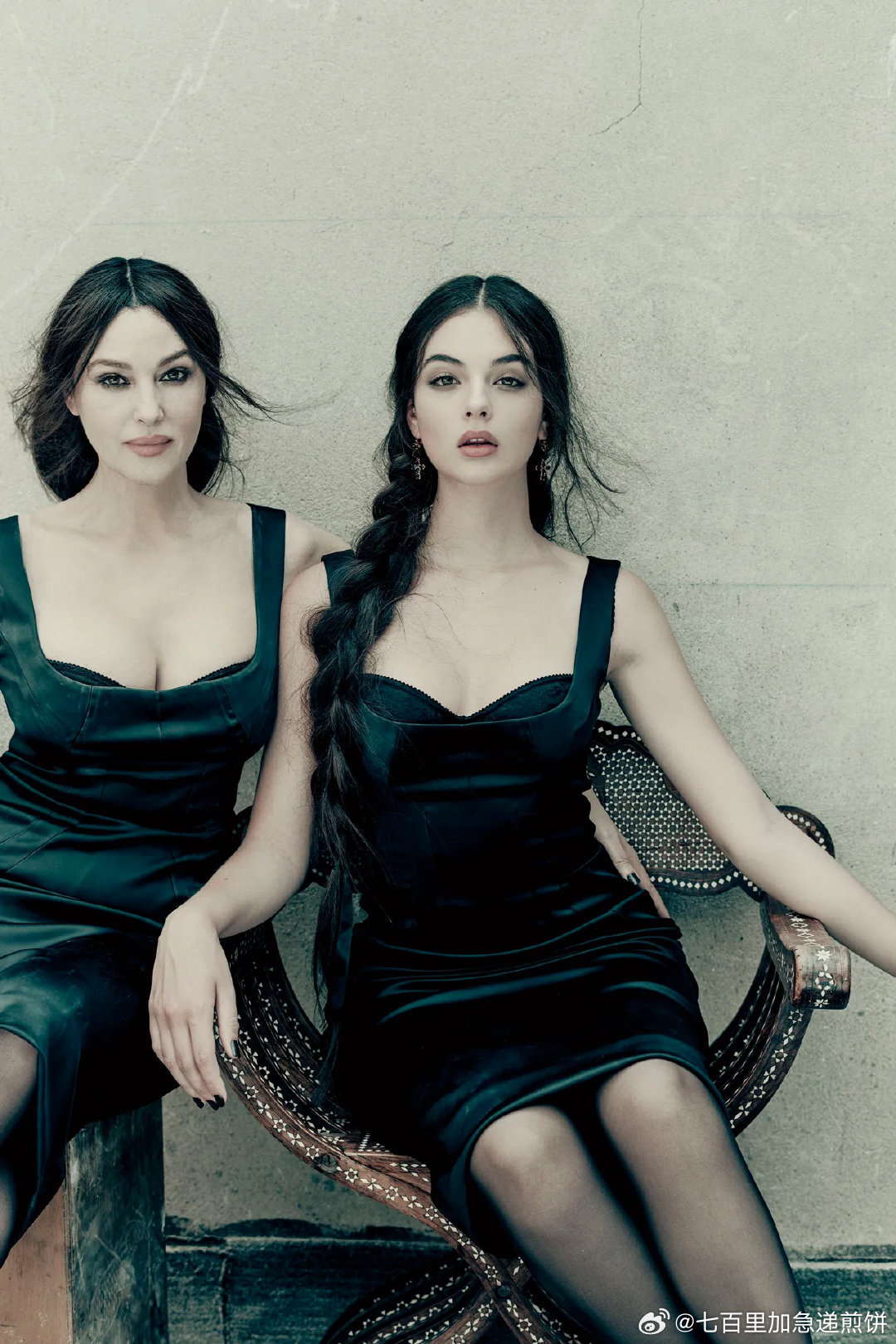 球花Monica Bellucci的16岁二女儿官宣出道，登封意版Vogue（图