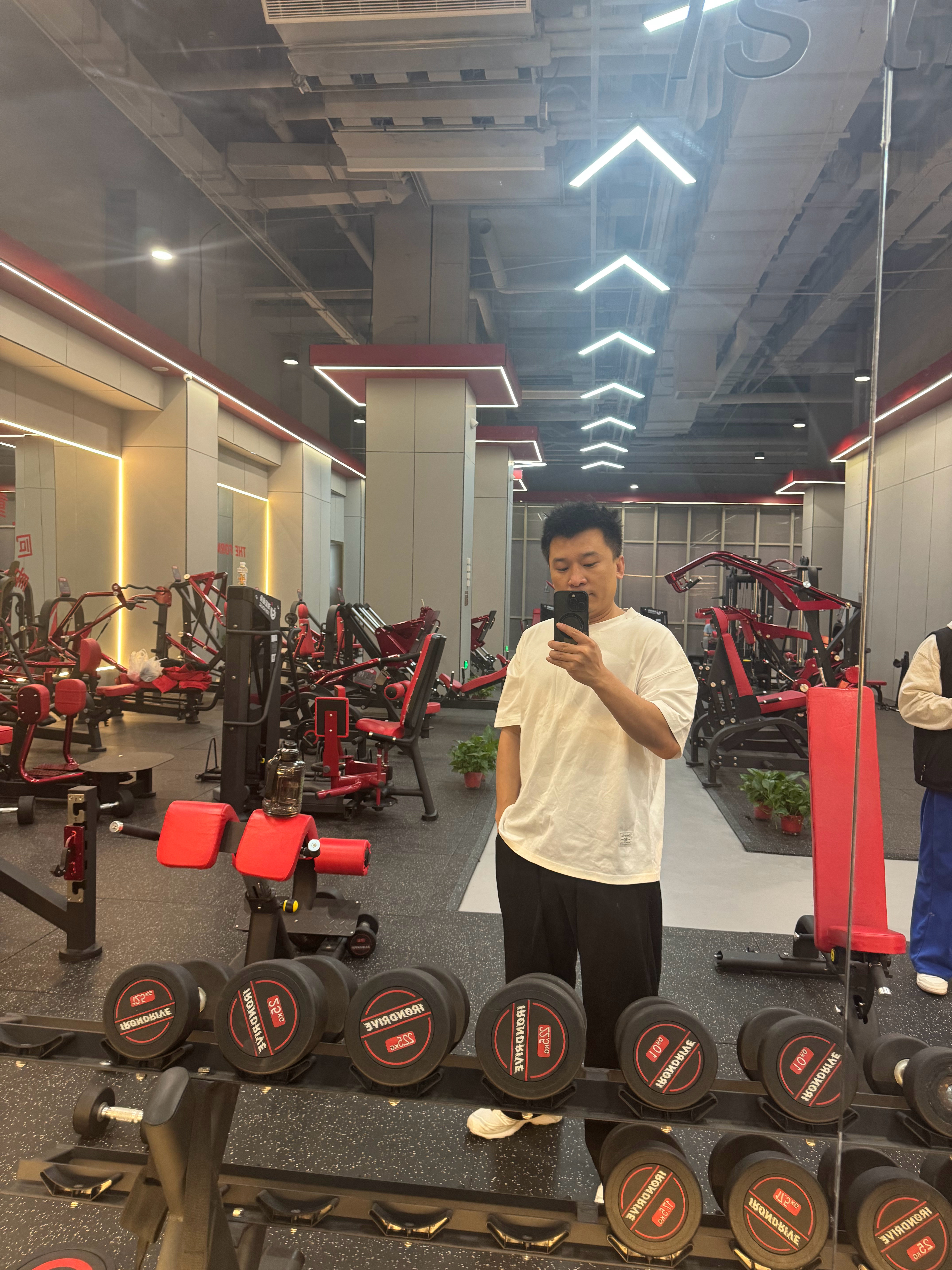 又来报告了，今天晚了一点。 