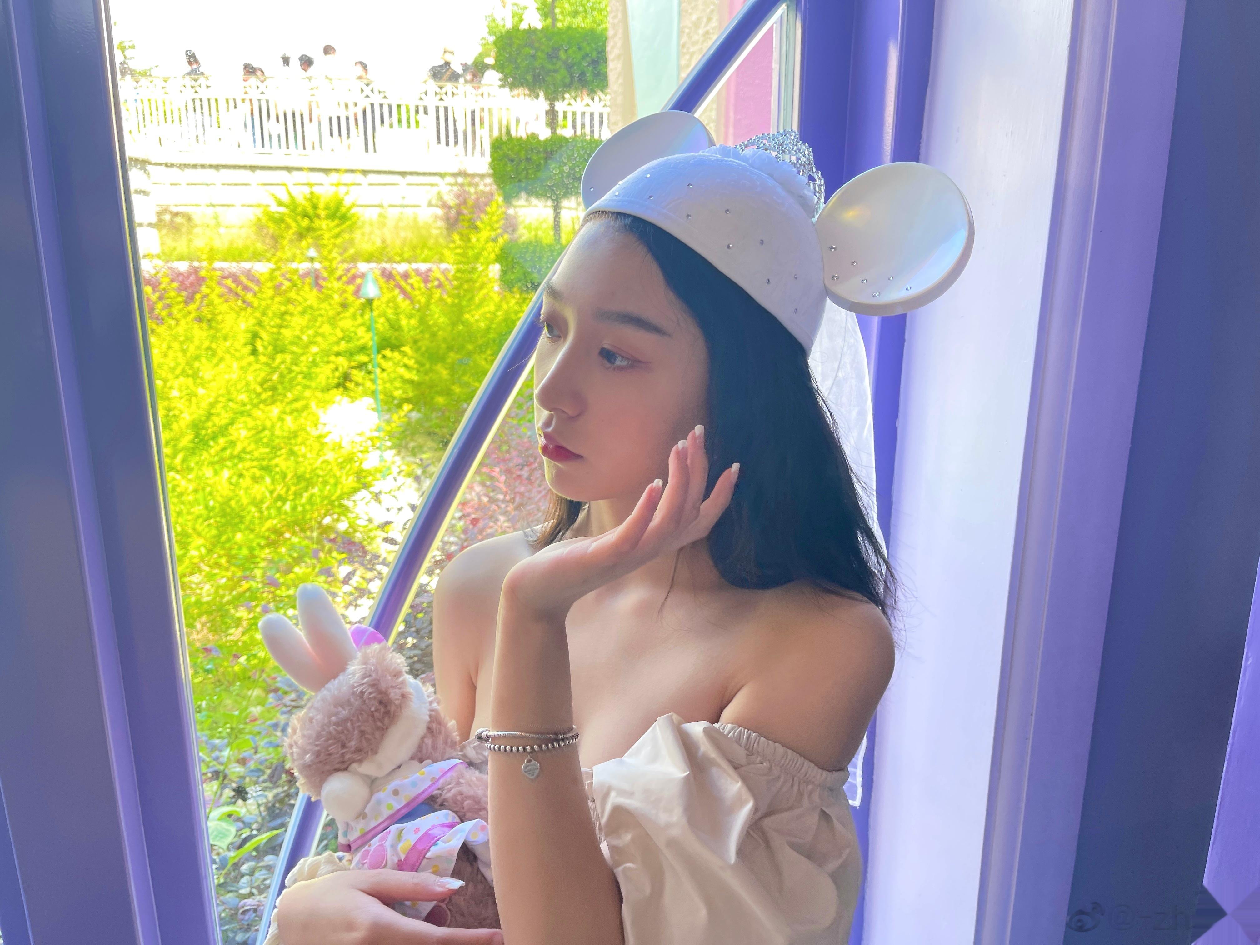 💕  ​​​