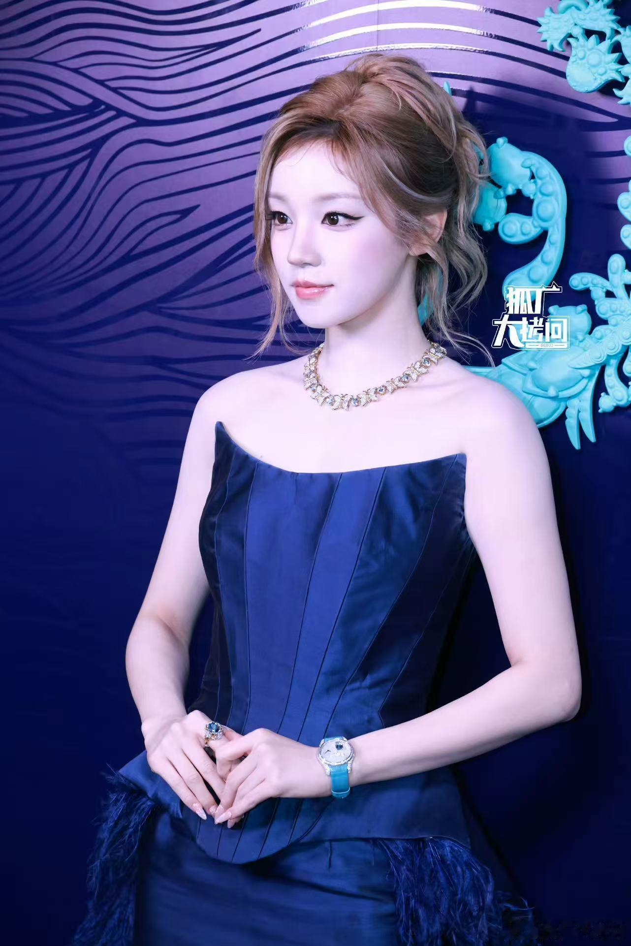 章子怡张若昀钟楚曦宋雨琦活动状态章子怡张若昀钟楚曦宋雨琦活动生图章子怡张若昀钟楚