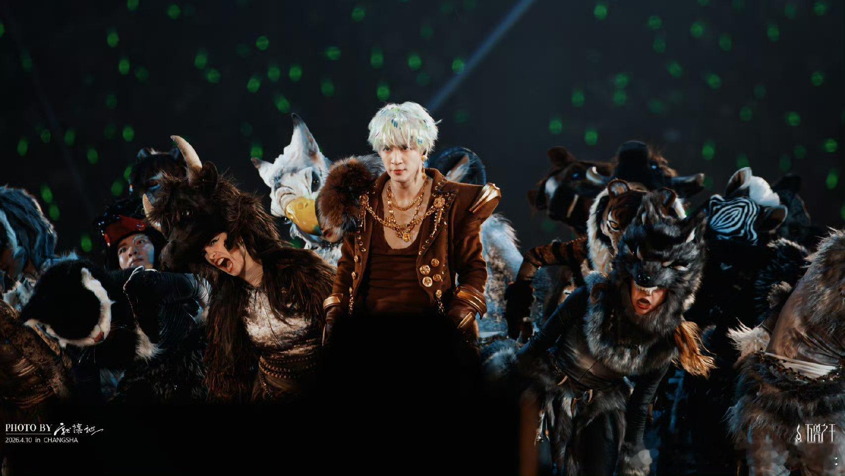 薛之谦不知道什么是饭撒只是爱谦友薛之谦不懂饭撒但懂爱谦友原来爱根本不需要术语！薛