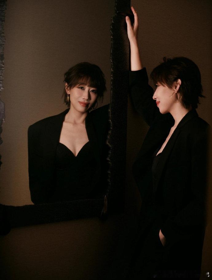 和没出息最适配的剧来了这部剧精准拿捏了 “没出息” 的精髓，没有刻意制造冲突，全