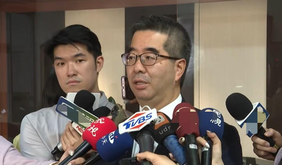 快讯：老马最终还是决定把萧王两人给告了。三人将在法院见分晓。不得不说这是一场没有