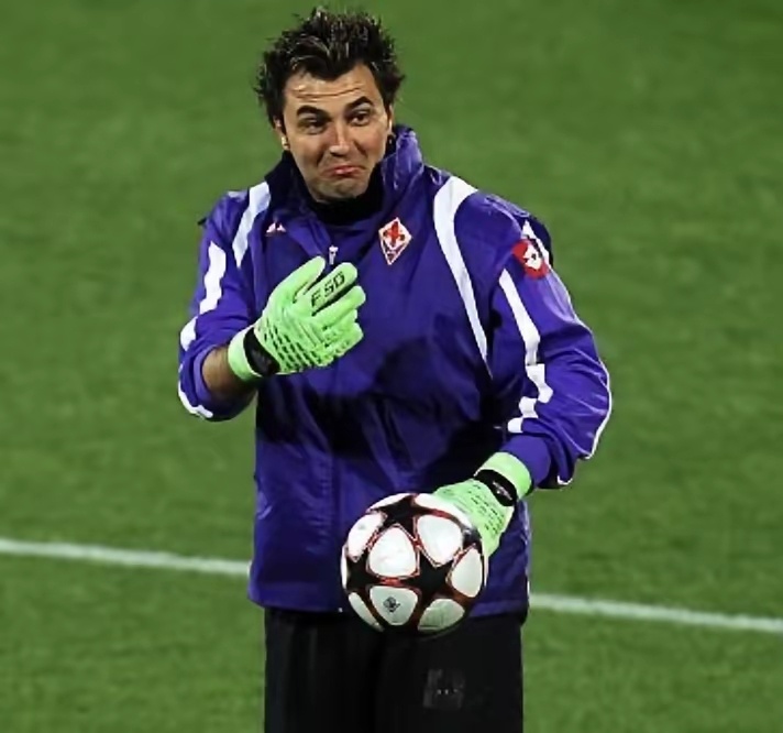 弗雷曾经是意甲联赛最优秀的门将之一，但是他为什么长期不受国家队待见呢？一个重要原