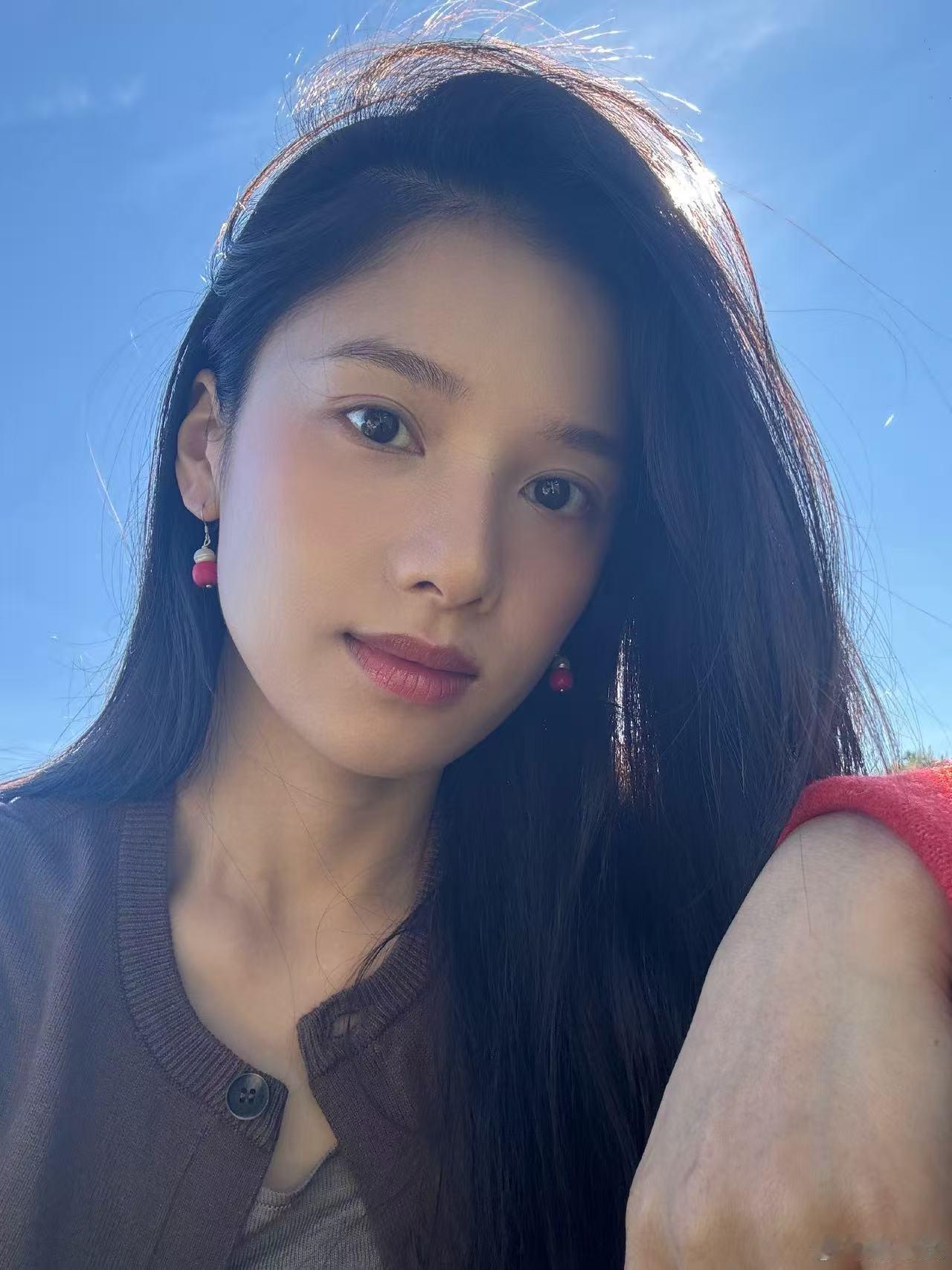 张婧仪托斯卡纳十八宫格张婧仪托斯卡纳随拍张婧仪托斯卡纳随拍，好美，绝啦 ​​​