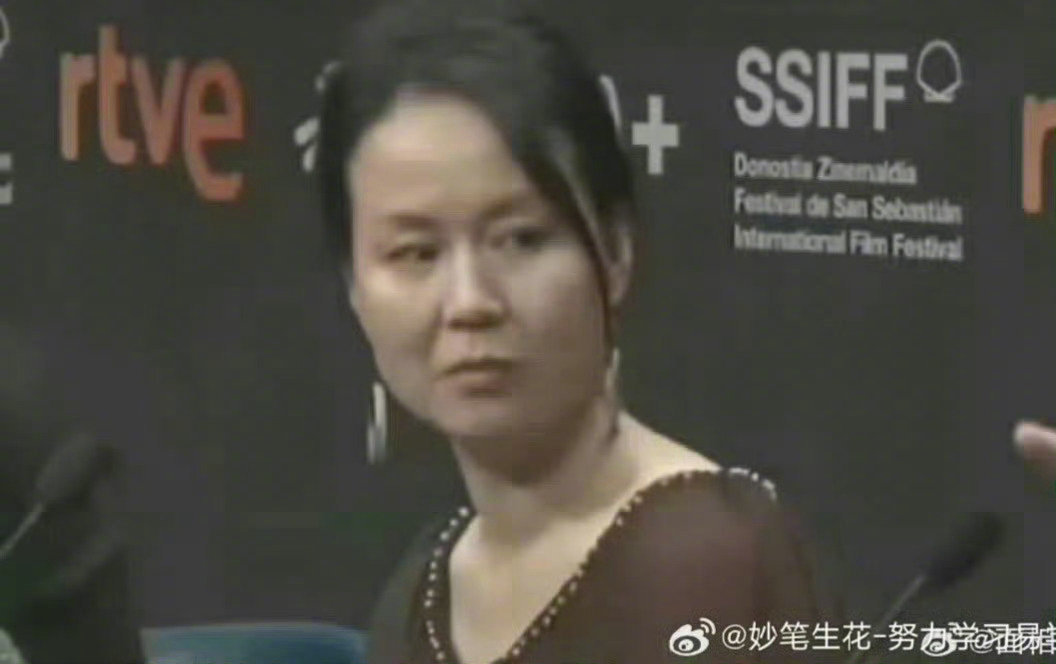没想到，这个帖子这么快就可以更新了！今年是名人翻车年，国际影后翻车了，鹅腿阿姨翻