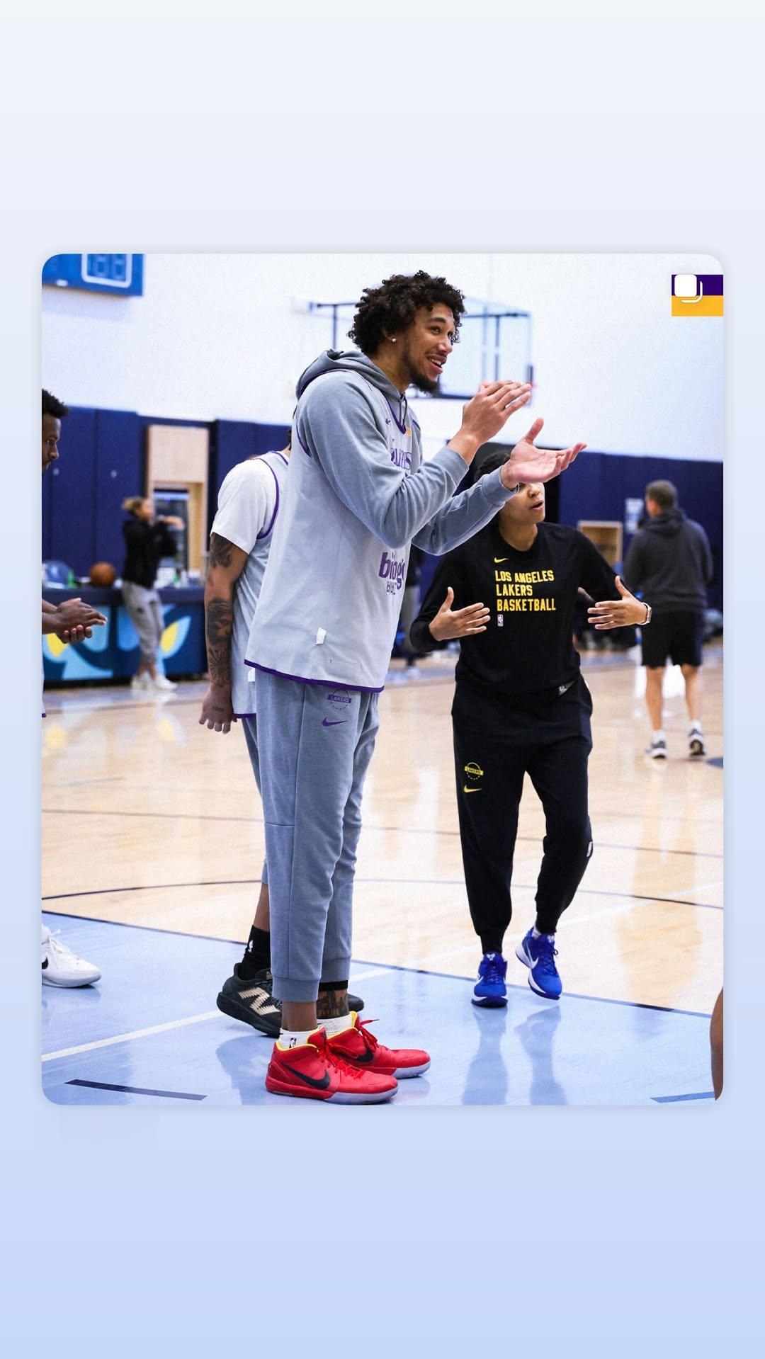 海斯ins更新了一篇新动态