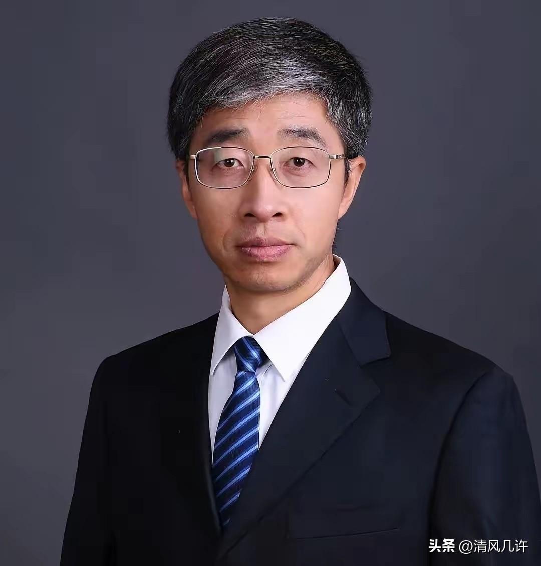 北师大副教授陈志新备课五六年，却未能被教务处排上课，但他又不想浪费了这门辛苦准备