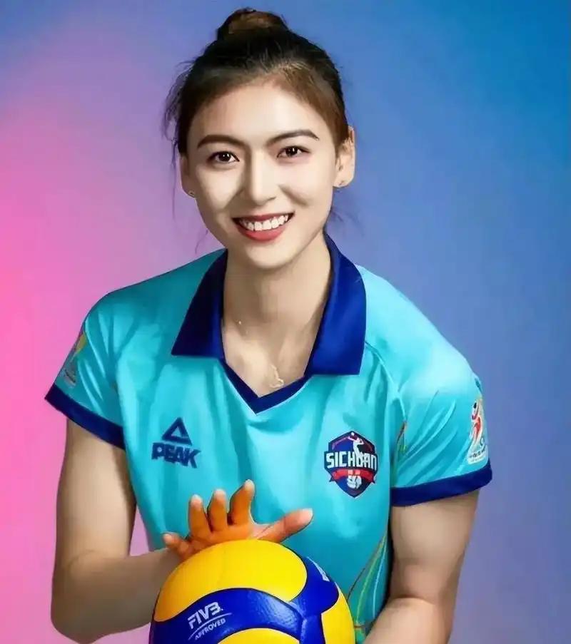 女排姑娘披上别国球衣，场场打成碾压局！我们当初怎么就没留住她？缪伊雯

2026