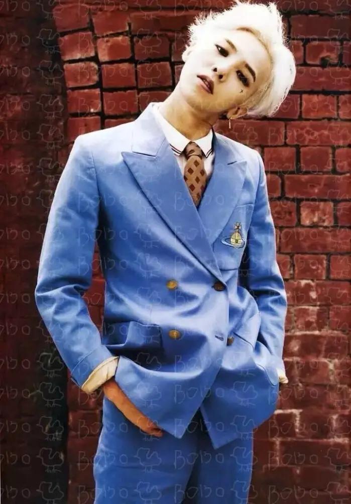 APEC峰会上看出来了，权志龙完全上不了大台面。在21国领导人的注视下，他像个过