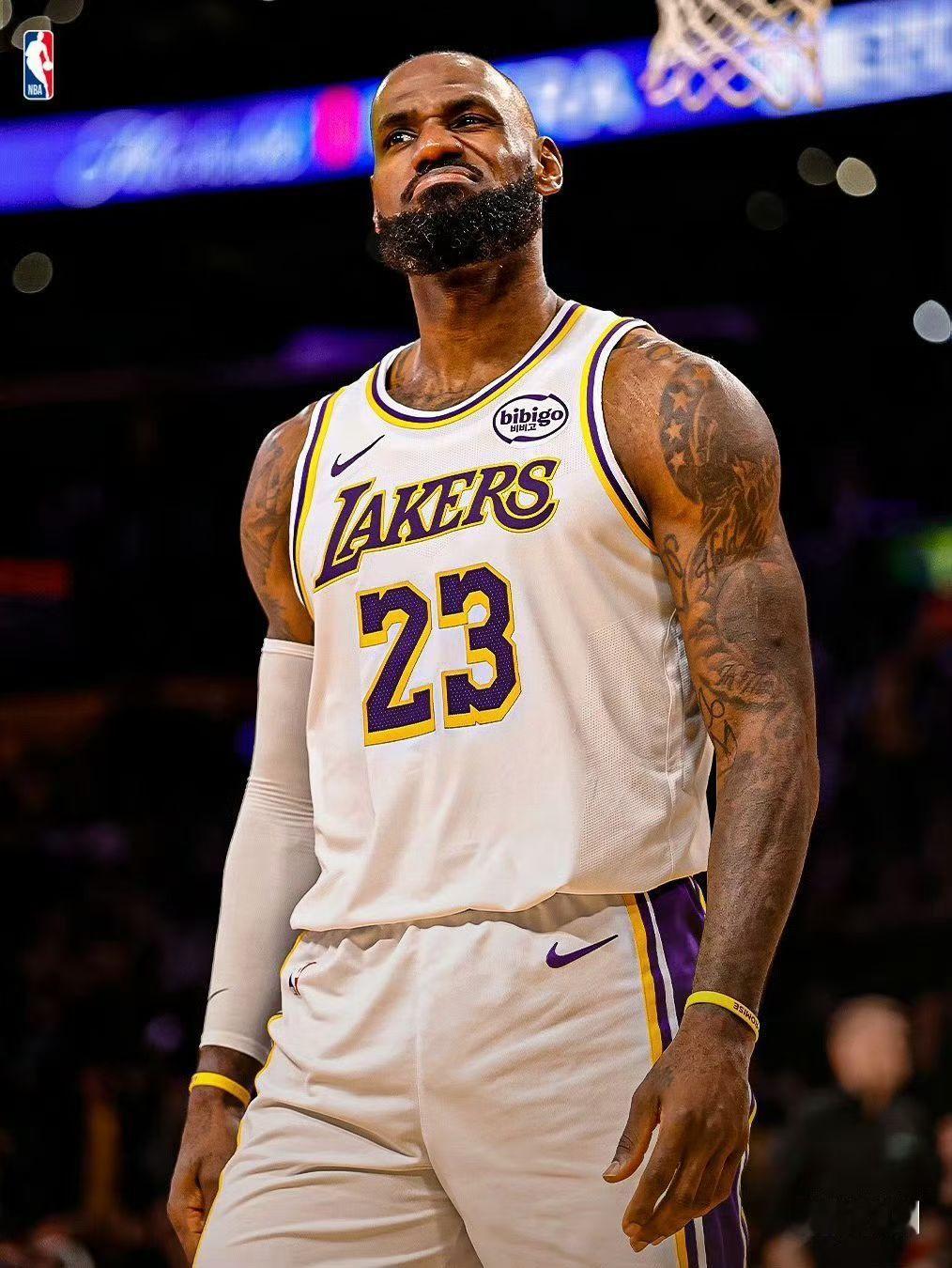 老子还能打！詹姆斯