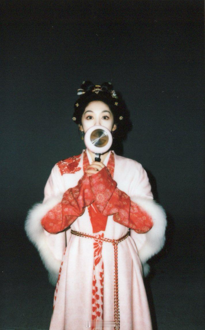 王影璐 《宴遇永安》沈韶光☽ 1️⃣红衣（红白）+毛茸茸2️⃣红蓝嫁衣+花钿+面