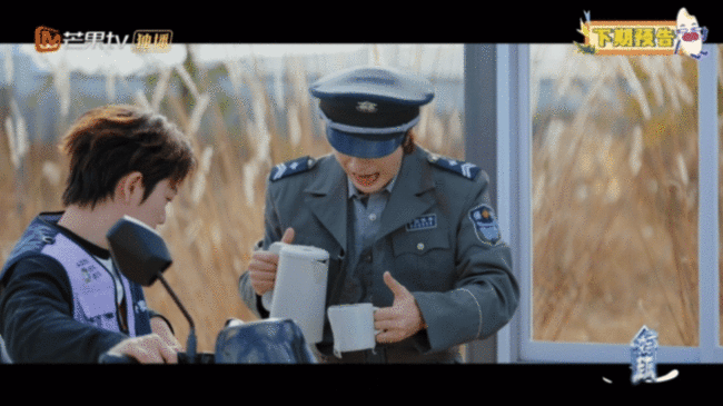 能不能让快乐老友记上春晚本观众实名提议：快乐老友记直接上春晚，这快乐根本看不够！