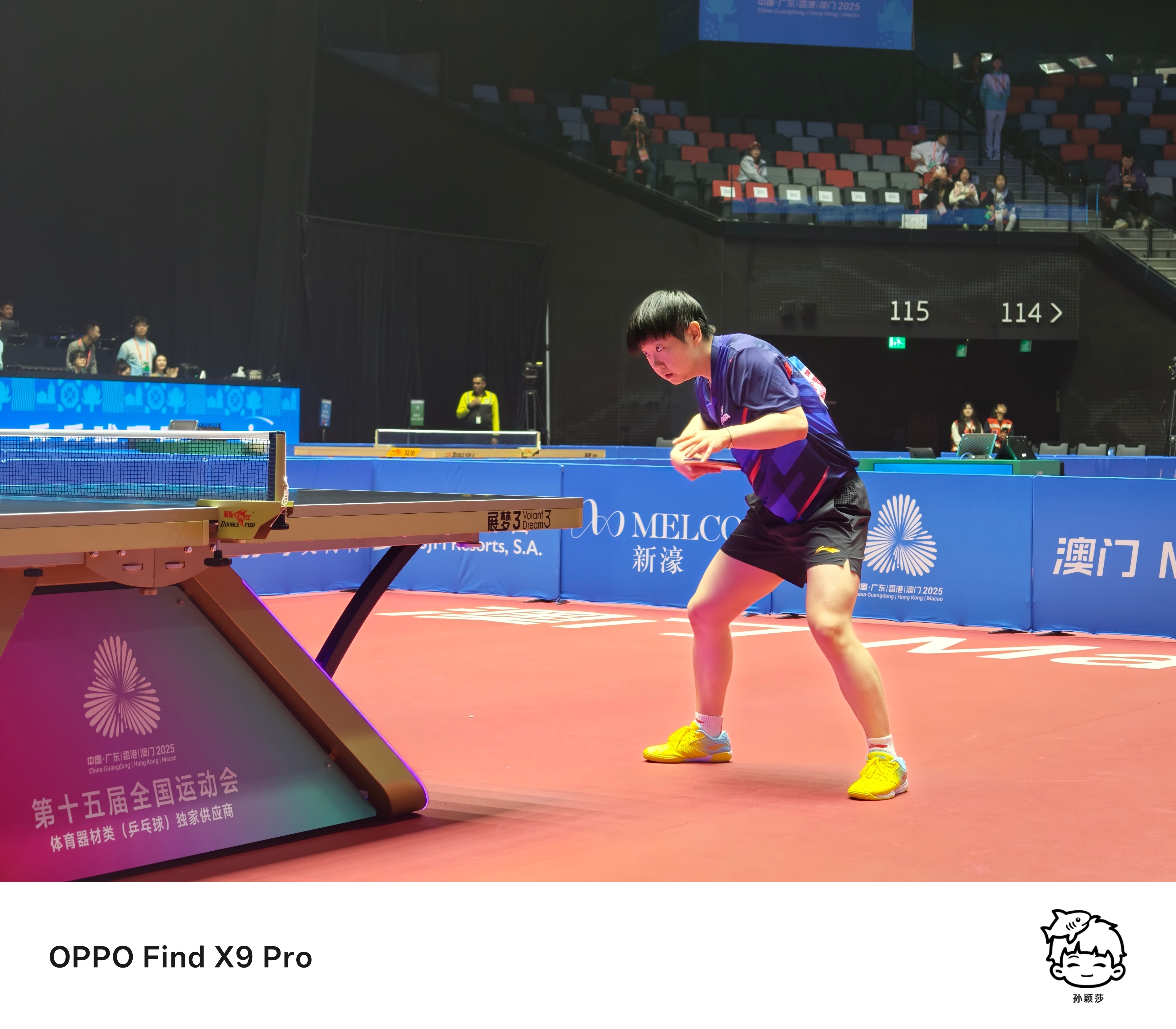 这球速有多快？ 告诉你！孙颖莎这板反手回球，在 的高速连拍下虎虎生风。球路、弧线