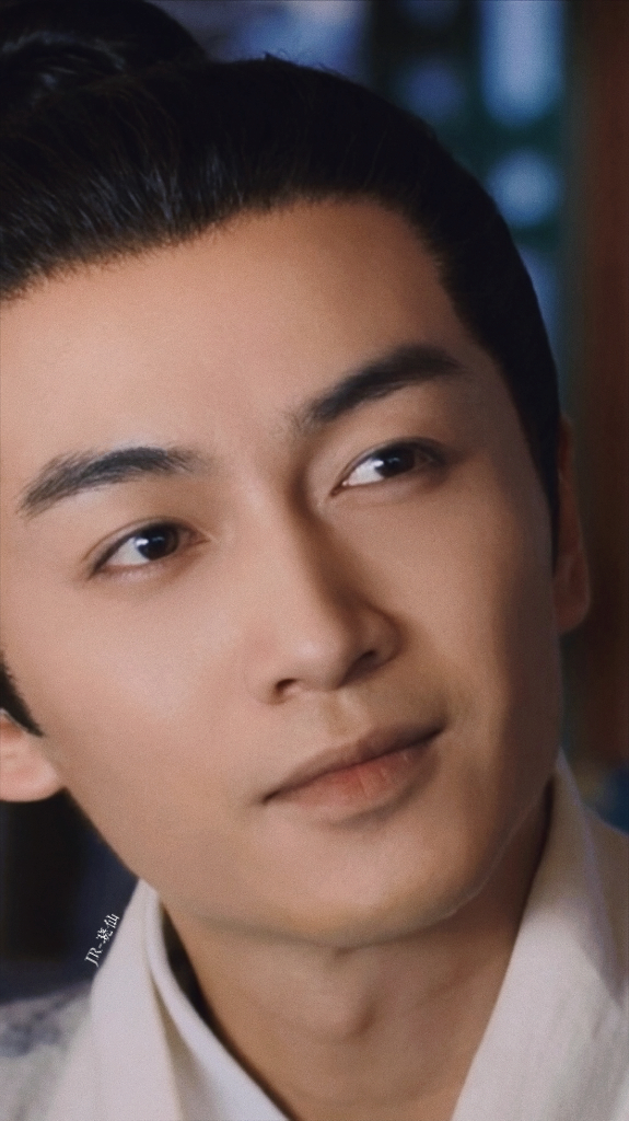 电视剧云襄传[超话]   云超生快🎂虽迟但到～我绝顶聪明又喜欢0.5秒内卖萌的