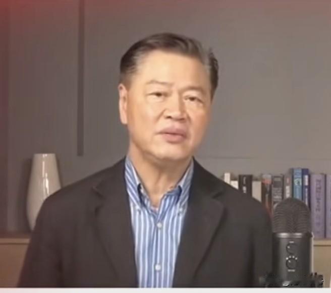 台湾时事评论员赖岳谦：岛内的这些“台独”势力能不能有点自尊和格调。别一天天上赶着