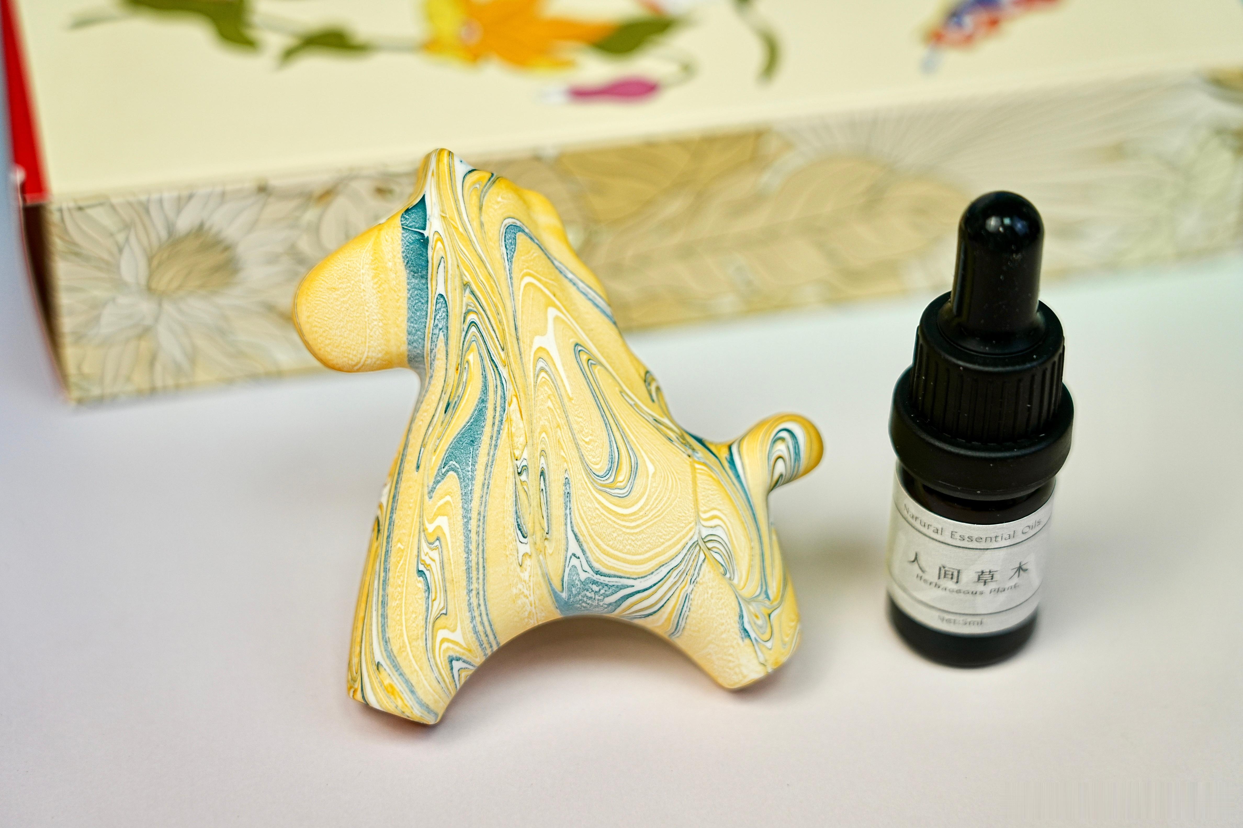 vivo收到vivo寄来的2026马上有福新春礼盒，好大一箱内容很丰富，里面有t