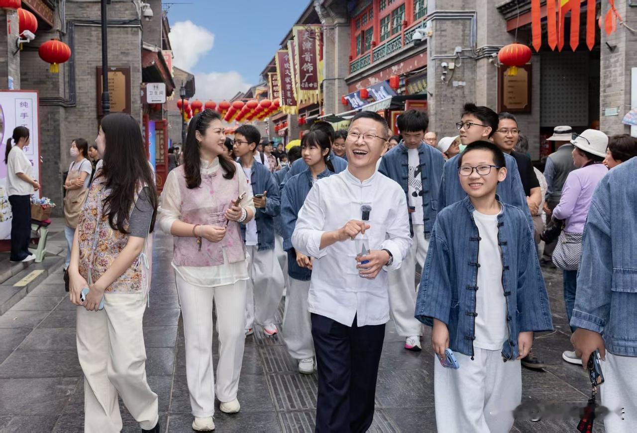 热爱汉字、痴迷书法，从欣赏牌匾开始～