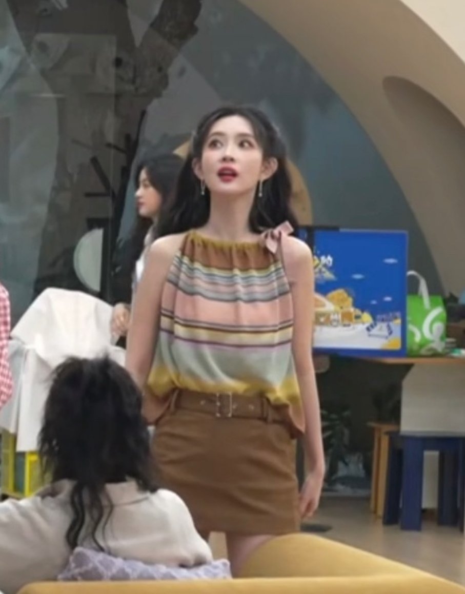 孟子义在芒果宣传鹅剧孟子义说桃花映江山蛮癫的我们的宿舍突袭直播孟子义是懂剧宣的，