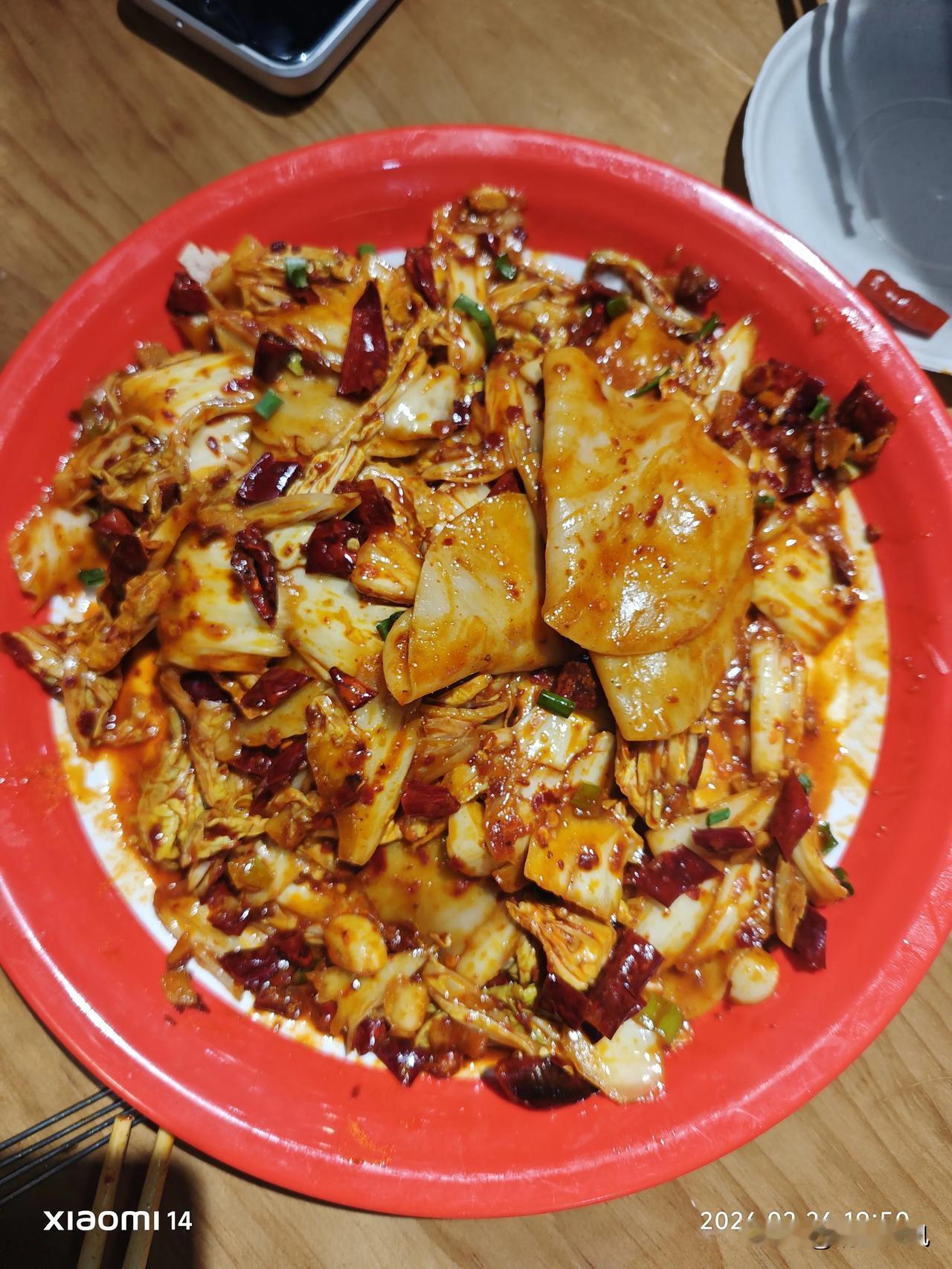 晒图笔记大赛这是一道陕西菜，能看出来是什么菜吗？味道美的无法形容，陕西话美包包。