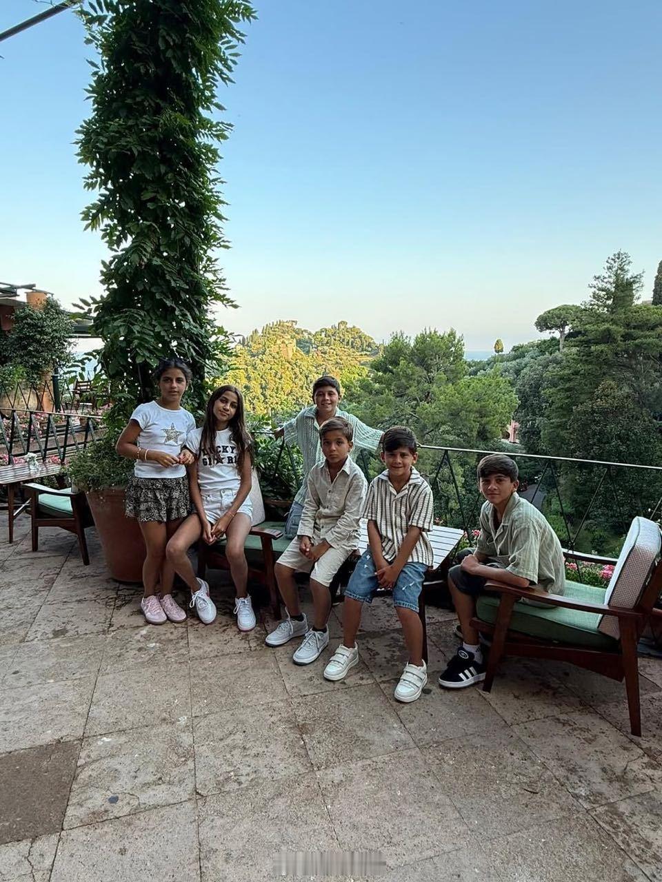 马特奥梅西[超话] 松弛[哈哈] ​​​