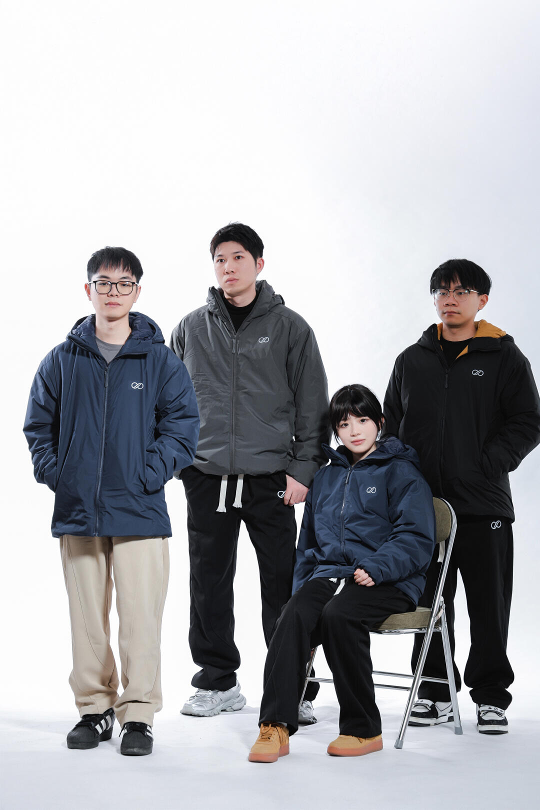 新八闲唠 2024冬季棉服 轻量化保暖