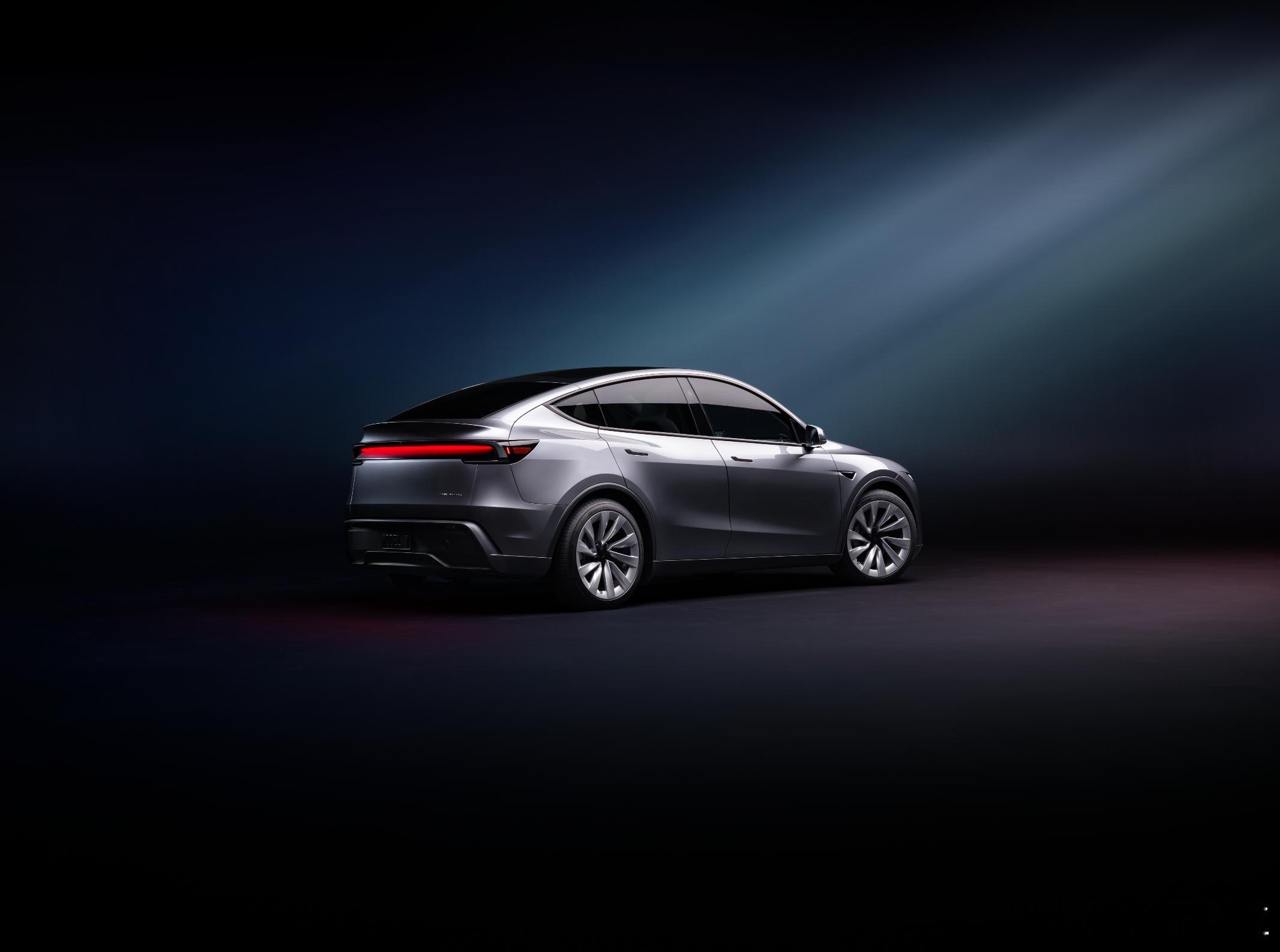 全球首创漫反射式尾灯 特斯拉焕新版Model Y 
