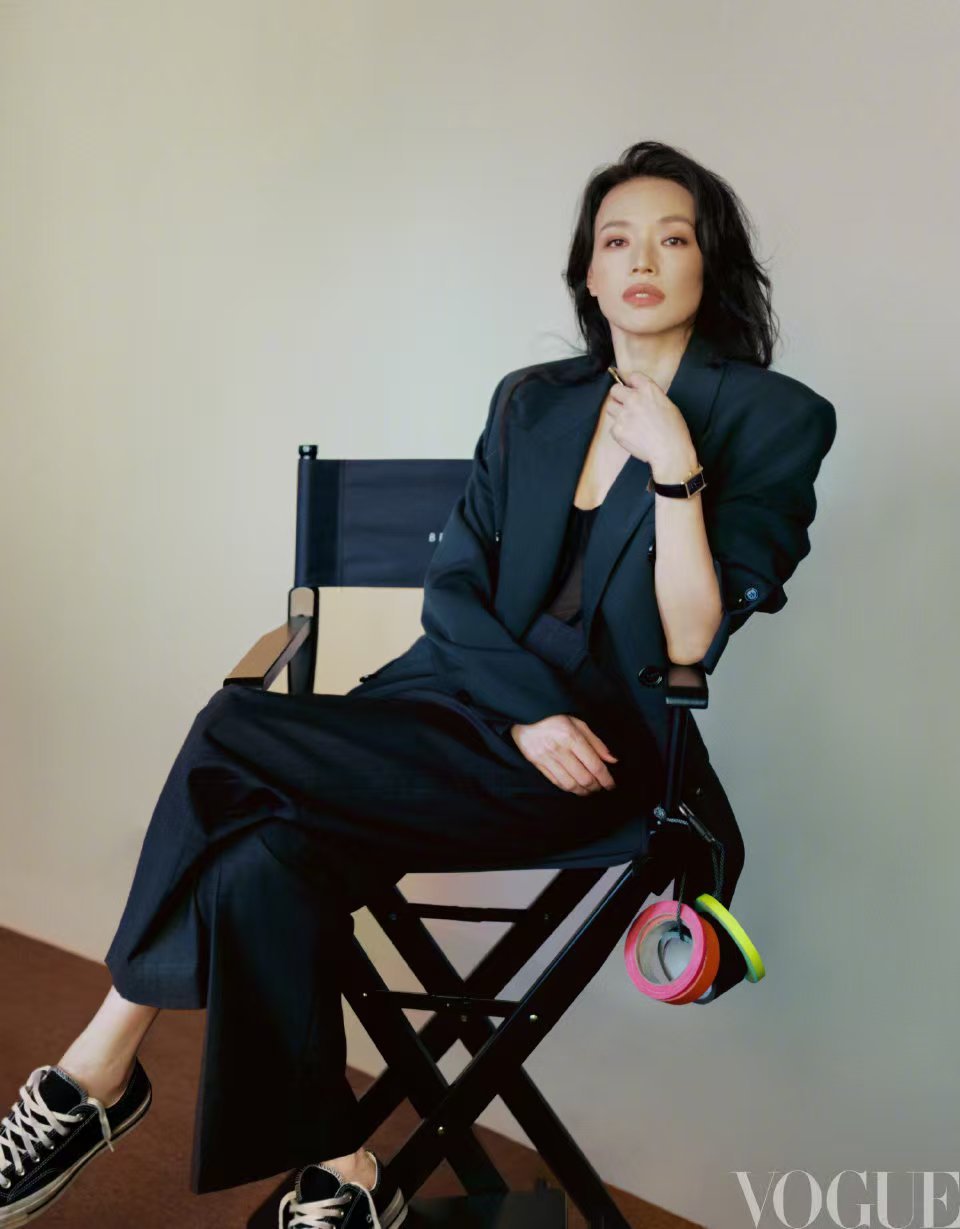 娱乐[超话]舒淇voguemoment首位封面人物舒淇vogue电子刊首位封面人