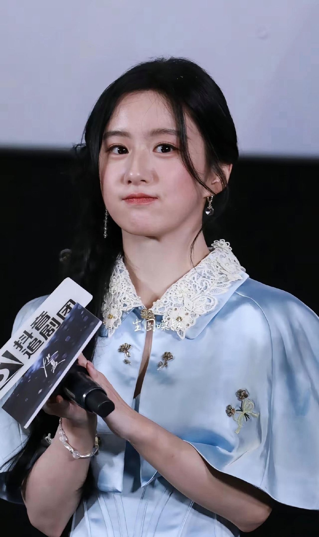 并不是所有网红都适合娱乐圈的，看看包上恩就知道了 